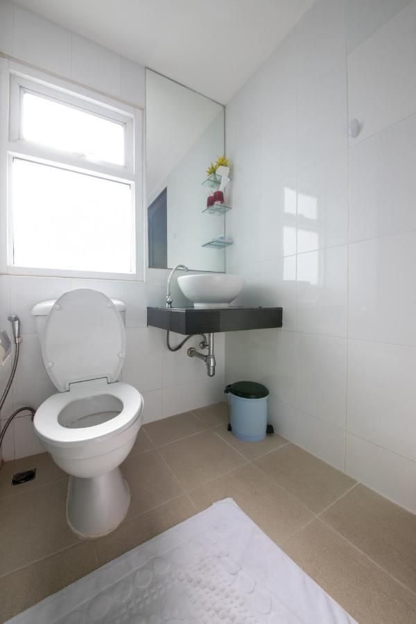 Отель Oyo 373 Mc Ginger House Patong Экстерьер фото